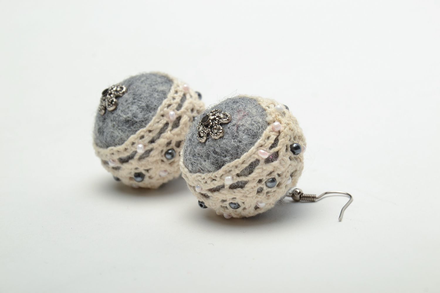 Wool felted earrings Lacy Sphere photo 4