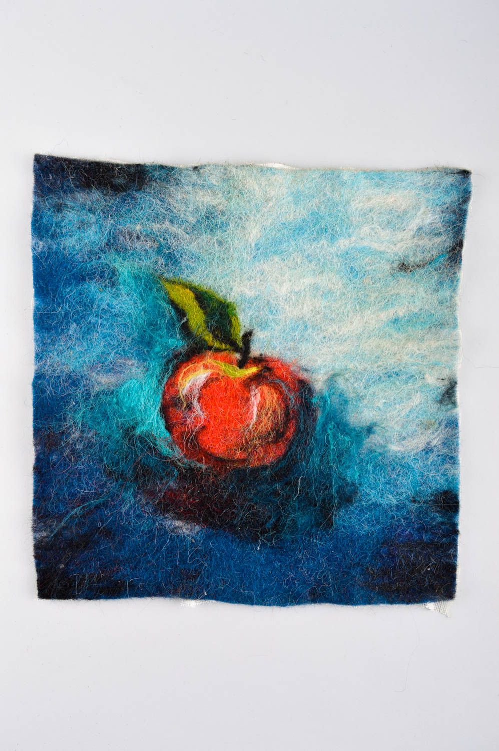 Подарок ручной работы кухонное панно с яблоком панно на стену оригинальное фото 1