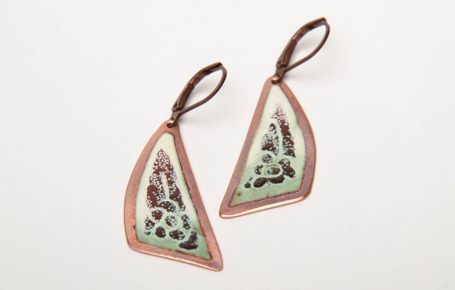 Long copper earrings painted with enamels photo 3