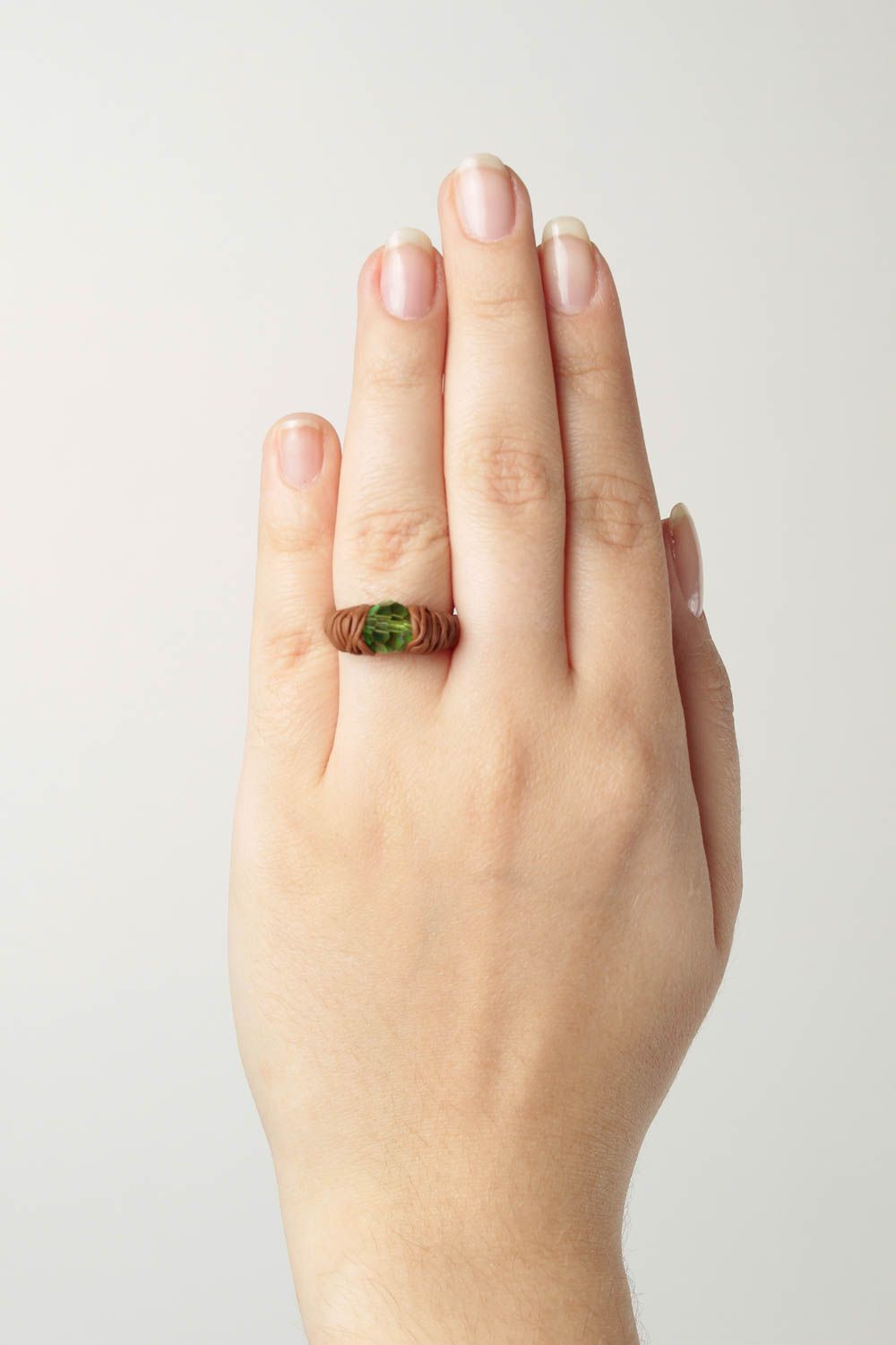 Кольцо ручной работы кольцо для девушек украшение из полимерной глины и бисера фото 1