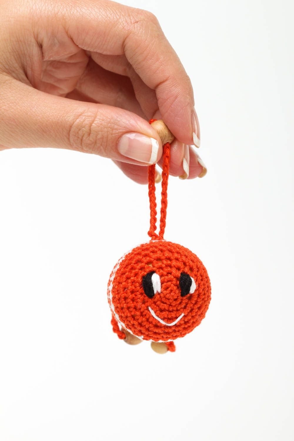 Sonajero de crochet artesanal accesorio de ganchillo regalo original para bebé foto 5