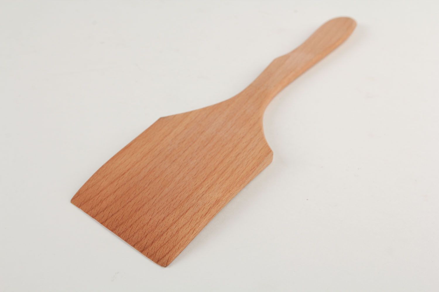 Wooden spatula for frying pan photo 2