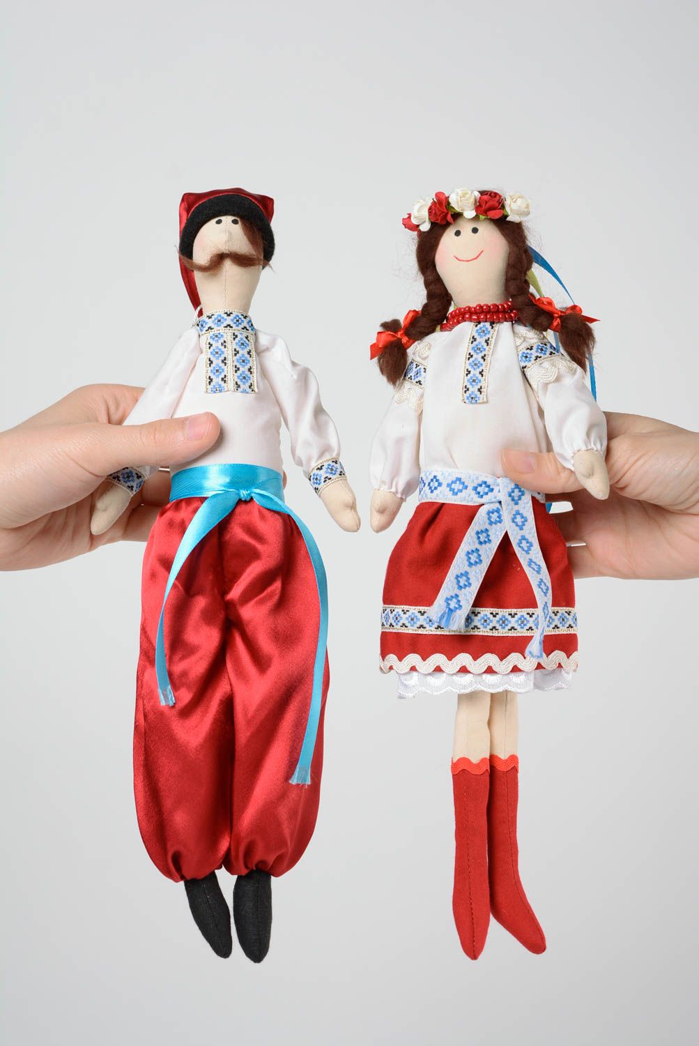 Set of 2 handmade designer soft dolls man and woman in ethnic Ukrainian costumes photo 5