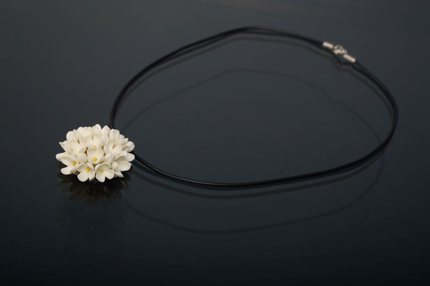 Pendentif en porcelaine froide Bouquet de lilas  photo 1