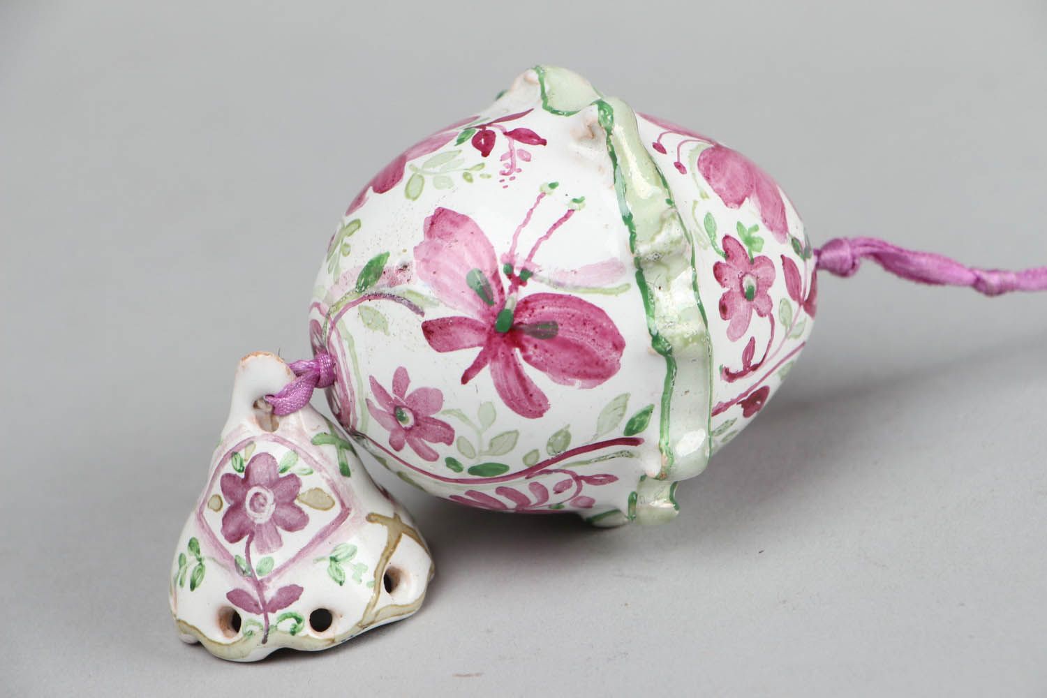 Huevo de Pascua de cerámica con colgante foto 2