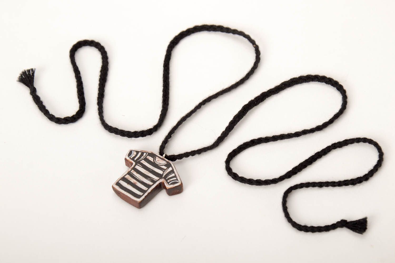 Handmade pendant designer accessory unusual jewelry wooden pendant gift ideas photo 5