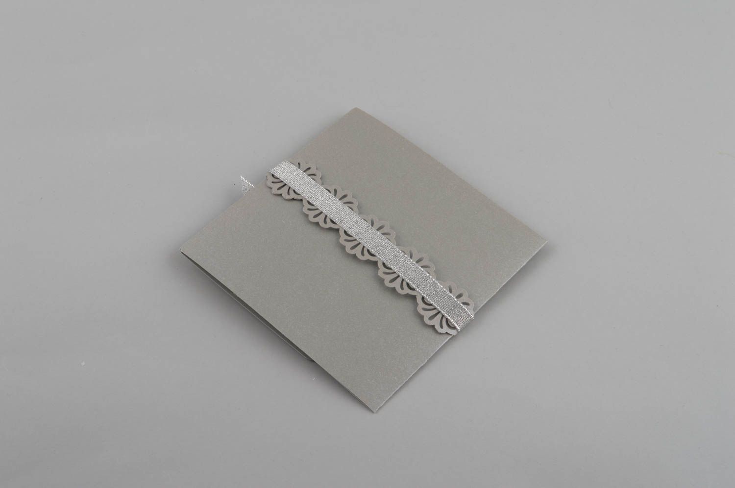 Enveloppe cadeau papier design Enveloppe fait main blanc gris Idée cadeau photo 3