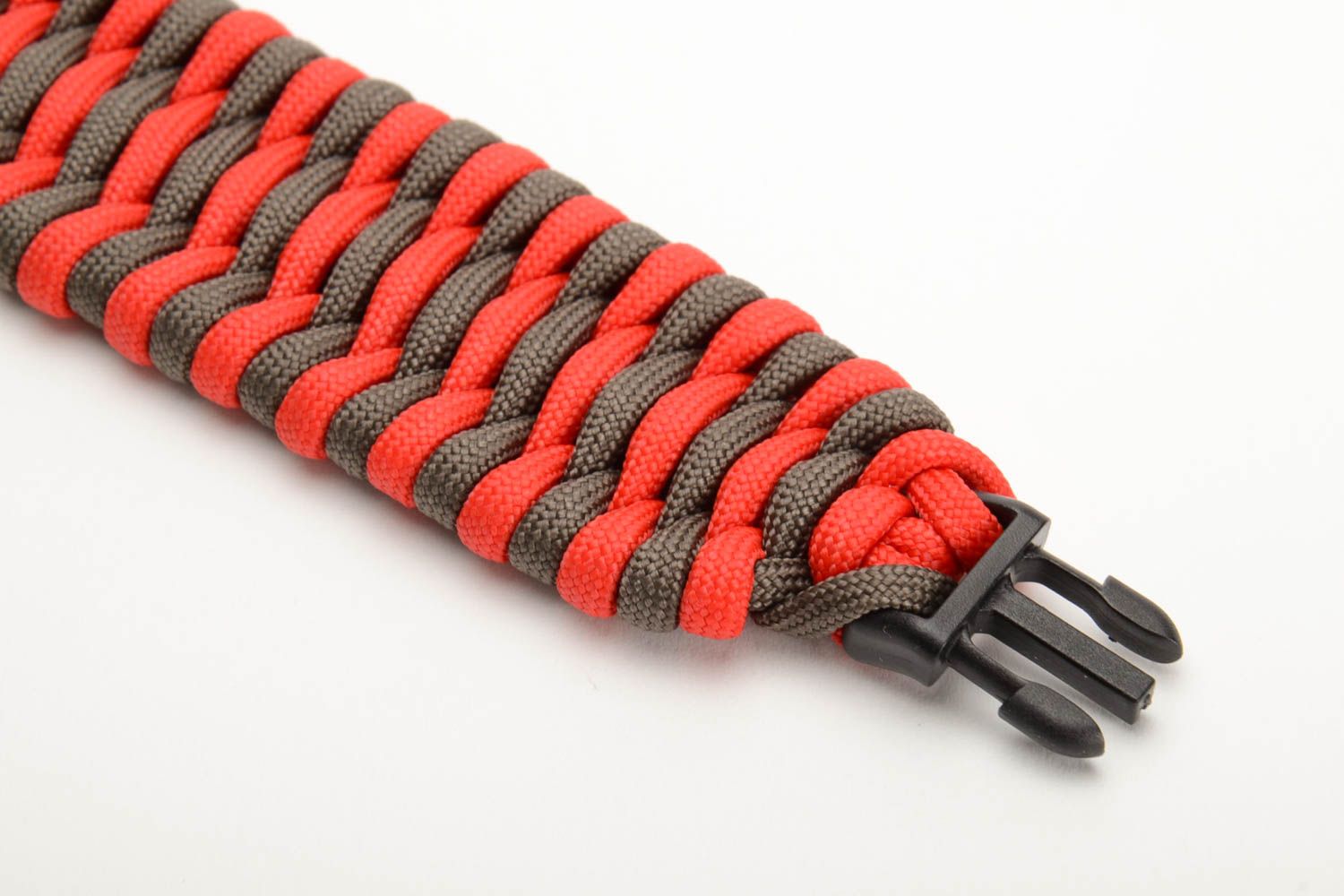Red and gray handmade unusual woven paracord bracelet with fastener photo 2