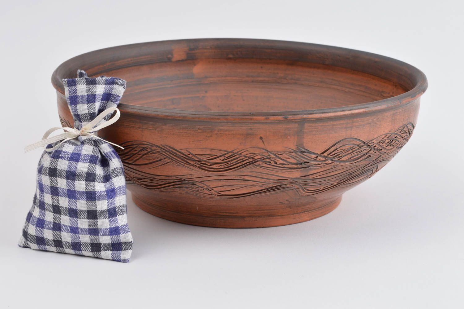 Beautiful handmade ceramic bowl salad bowl designs home ceramics gift ideas photo 1