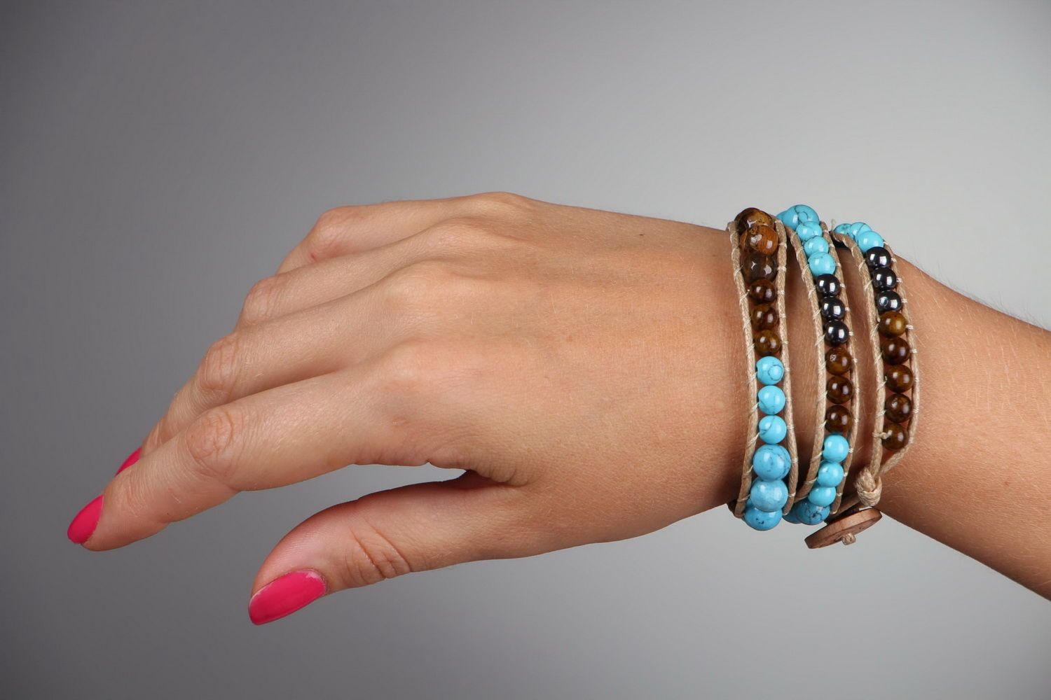 Handmade Armband aus Tigerauge, Hematit und Türkis foto 5