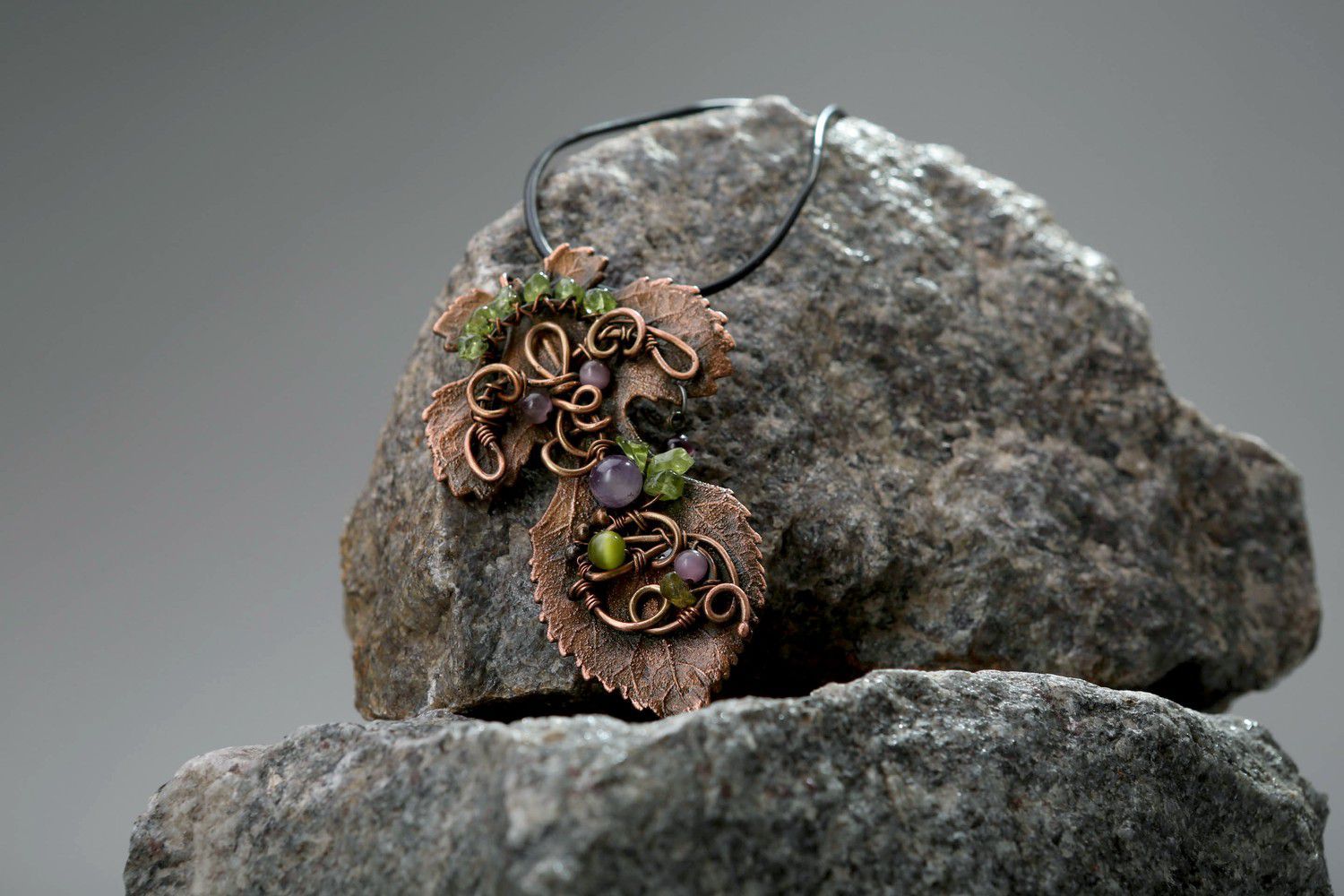 Pendant with natural stones Yggdrasil's Leaf photo 2