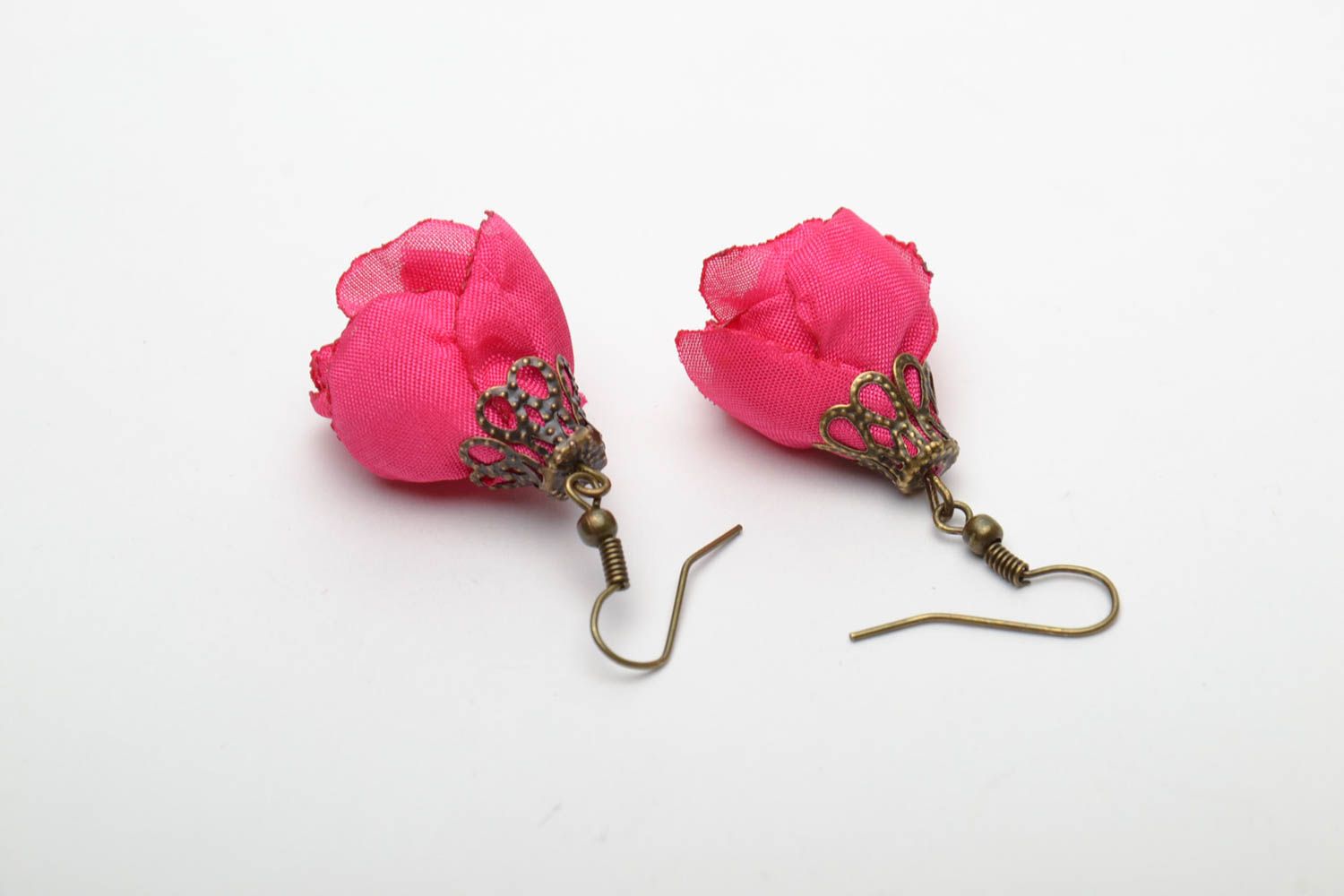 Red floral earrings made of satin ribbons photo 5