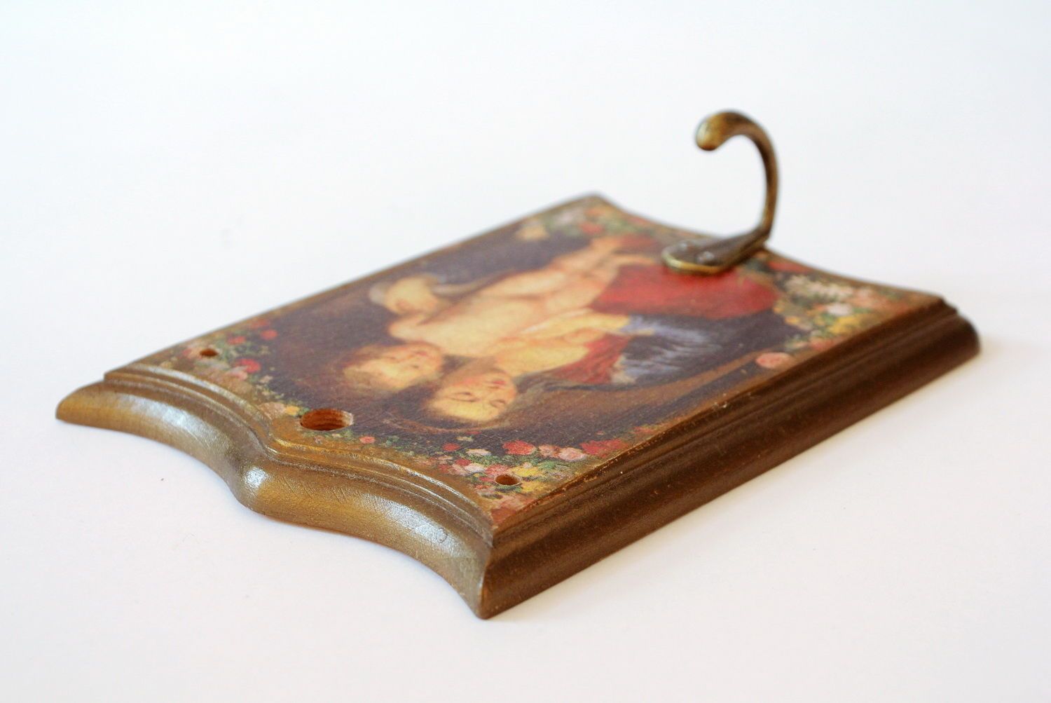 Wooden hanger with decoupage photo 1