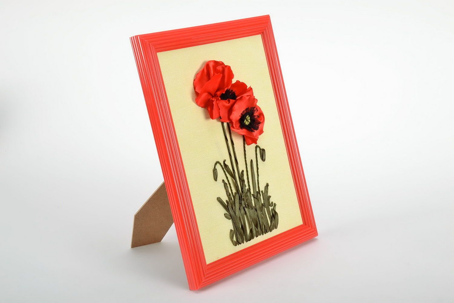 Picture embroidered with ribbons Poppies  photo 2