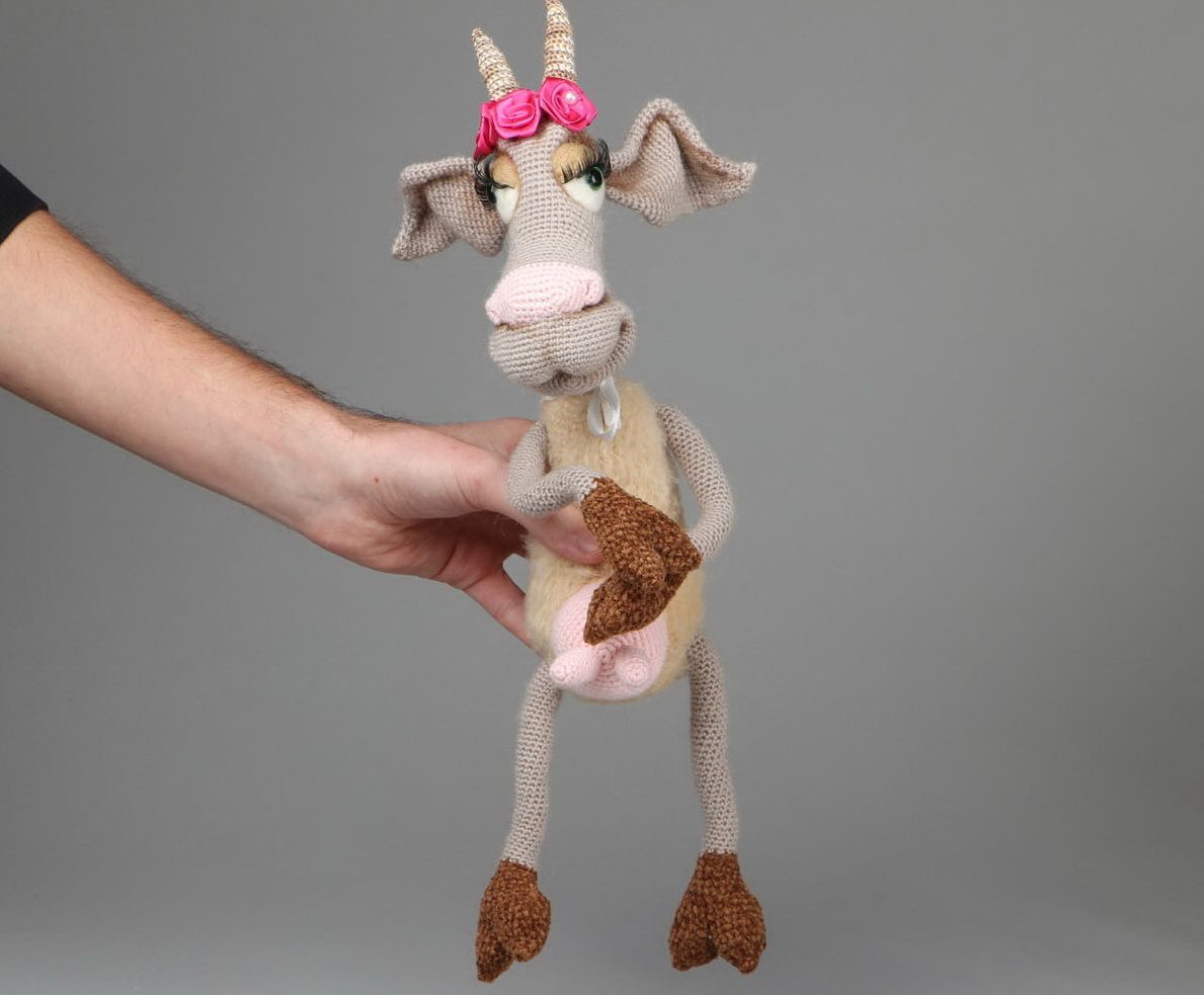 Soft knitted toy Goat Mannya photo 4