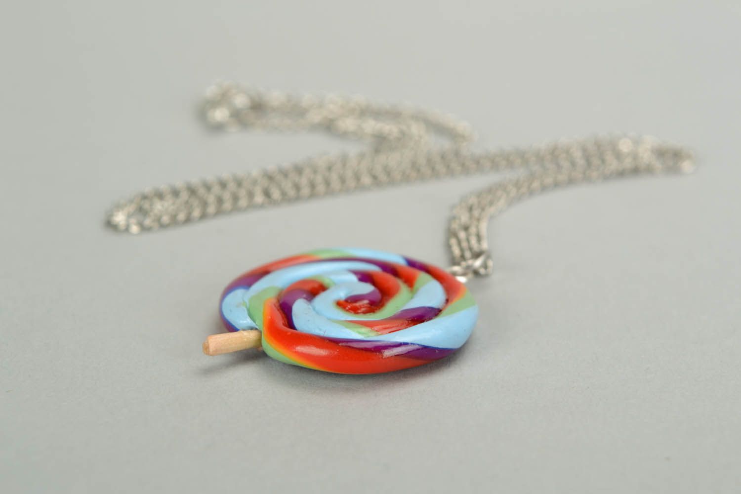 Pendant in the shape of a candy photo 3