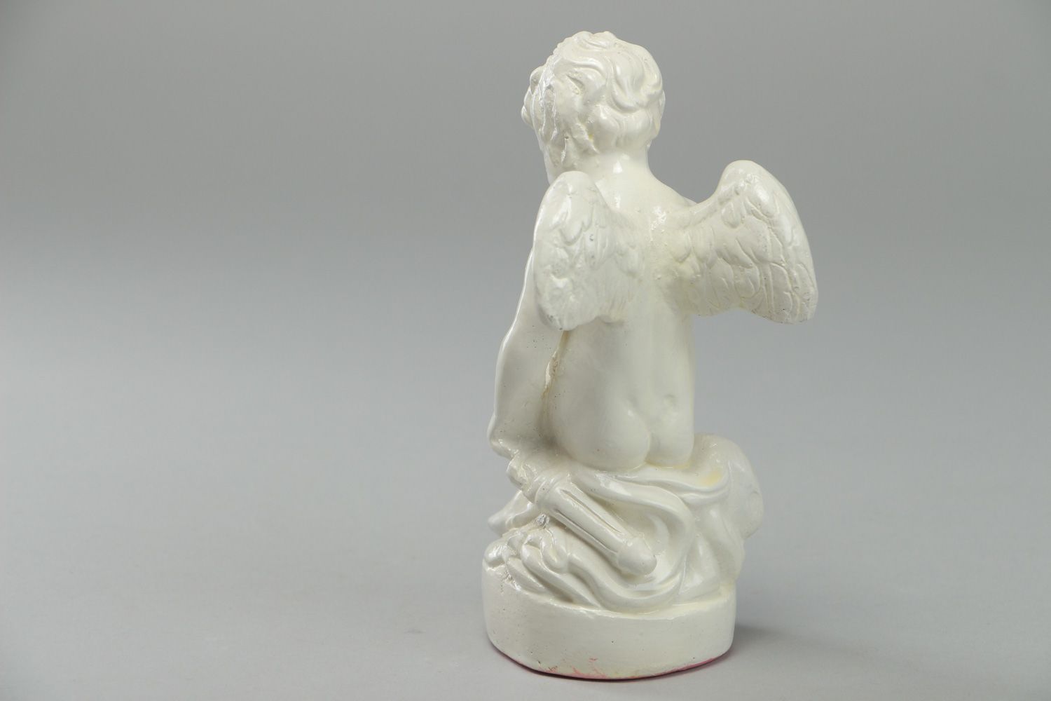 Handmade small figurine of angel cast of white alabaster table decoration photo 3