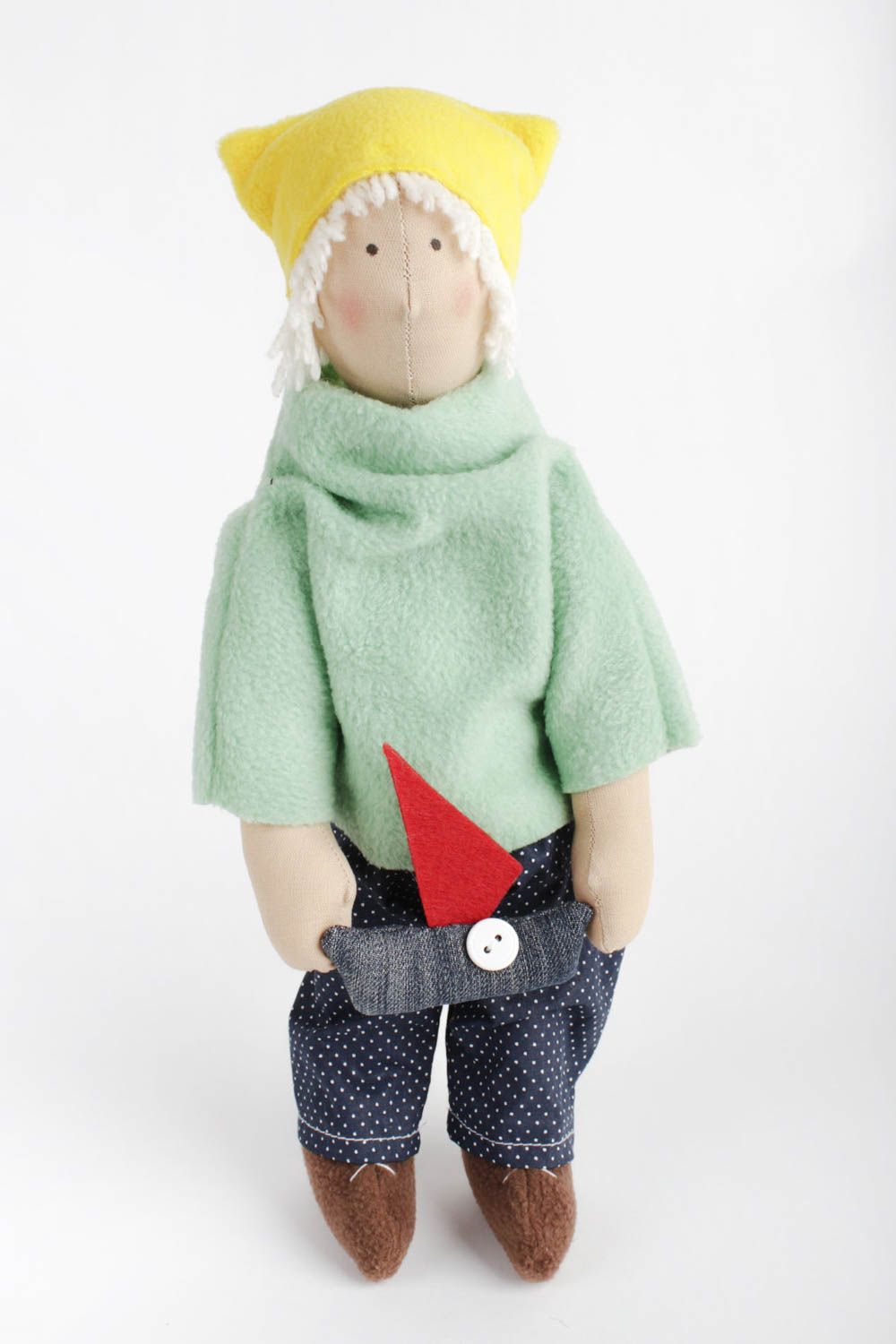 Кукла ручной работы кукла из ткани кукла для интерьера Мальчик с корабликом фото 3