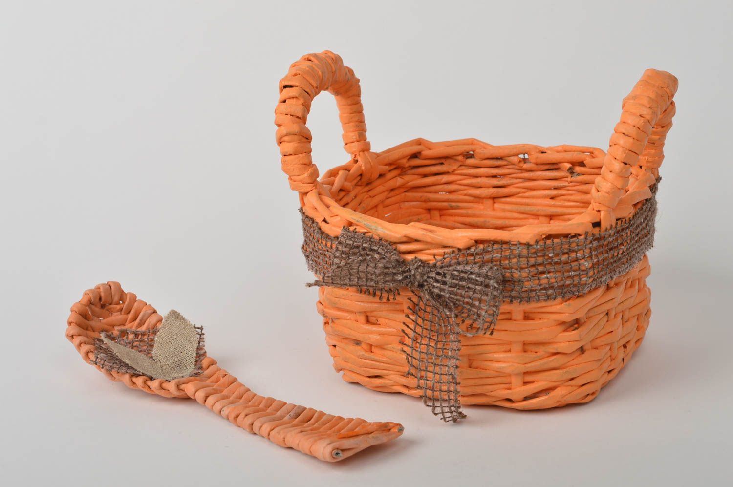 Handmade woven basket stylish paper basket unusual decoupage items cute spoon photo 4