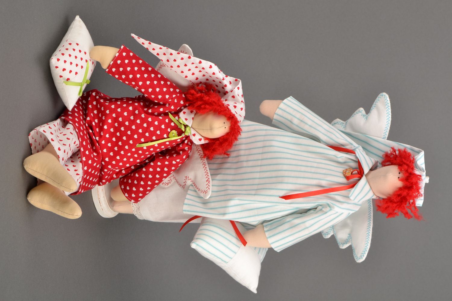 Bambola bella in stoffa fatta a mano pupazzo tessile originale angelo foto 3