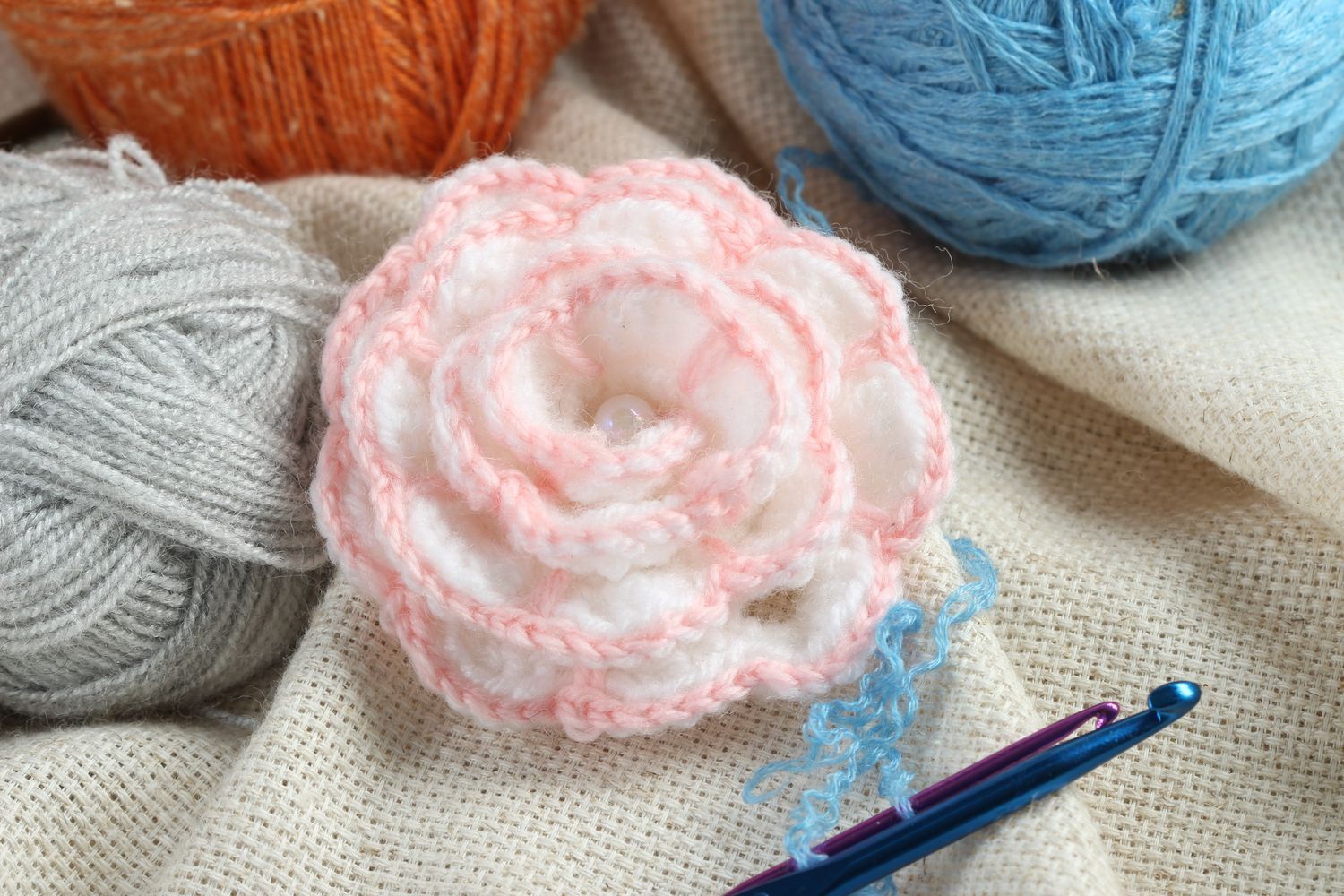 Handmade crocheted flower hair accessories craft supplies flowers for brooches photo 1
