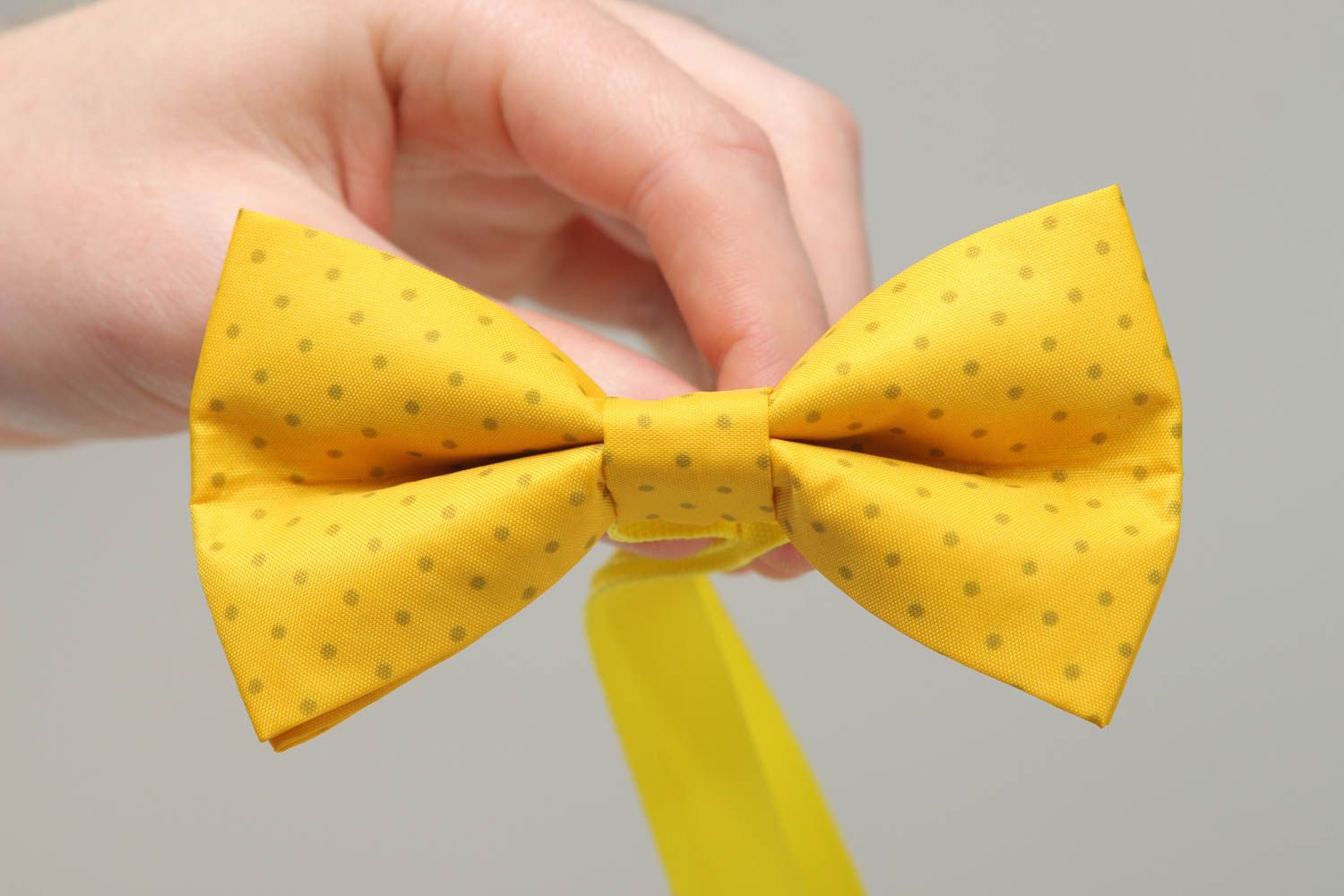 Polka dot yellow cotton fabric bow tie photo 4