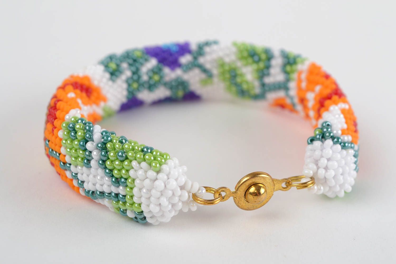 Bracelet spirale Bijou fait main au crochet Cadeau femme massif à motif floral photo 5