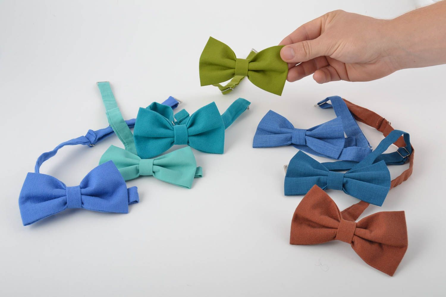 Set of 7 handmade designer textile bow ties for men and women photo 4