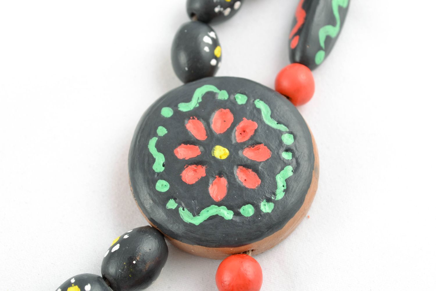 Painted ceramic bead necklace photo 2