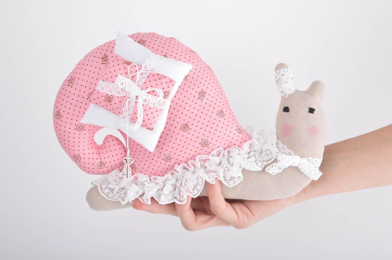 Zartes rosa Kuscheltier Schnecke handmade Stoff Spielzeug Geschenk für Kinder foto 5