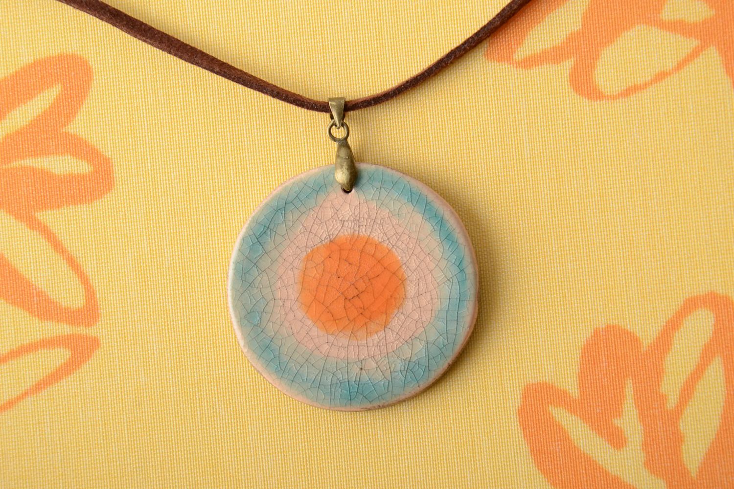 Clay pendant with glaze painting photo 1