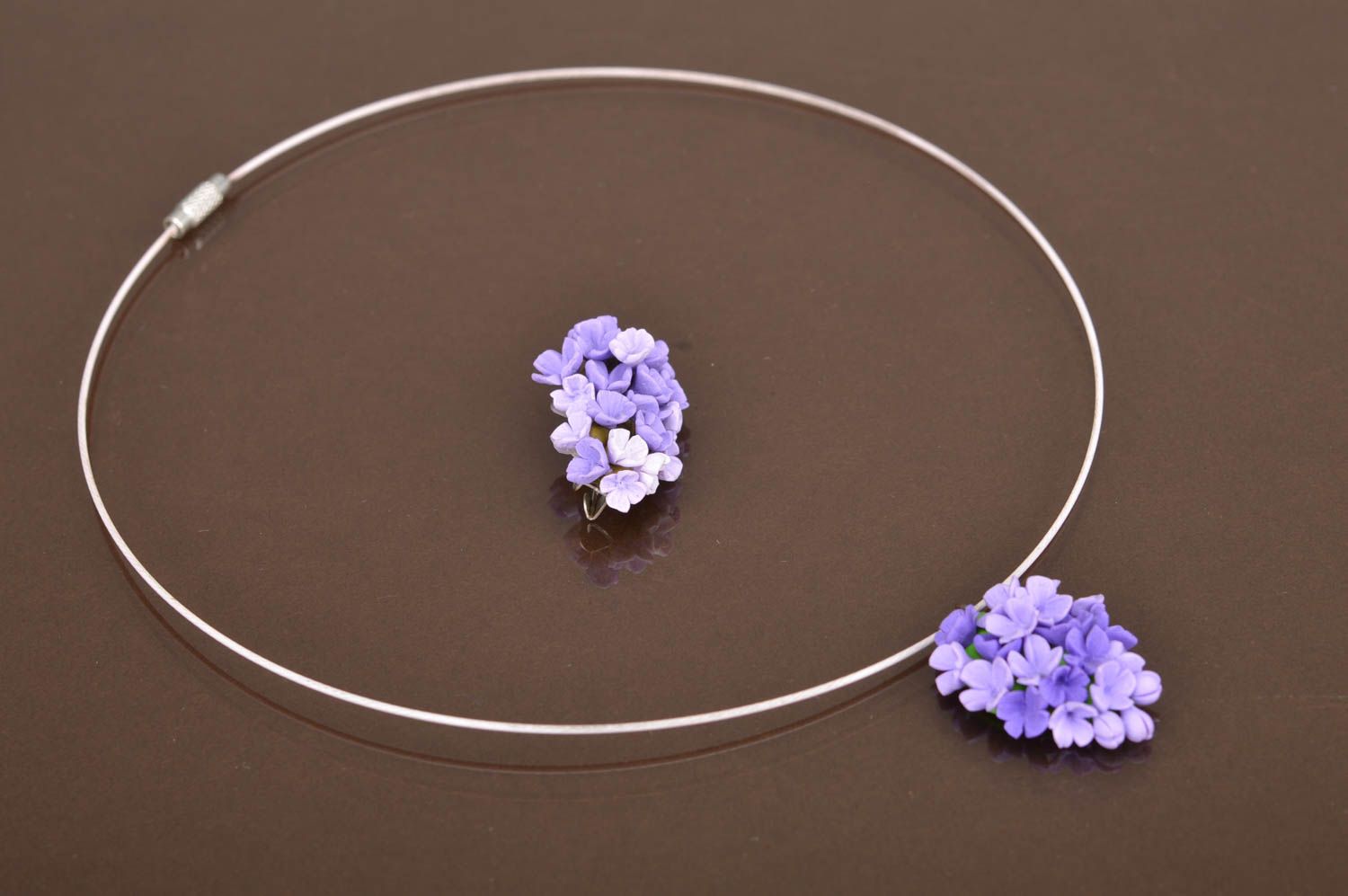 Handmade polymer clay jewelry set designer flower brooch and pendant  photo 3