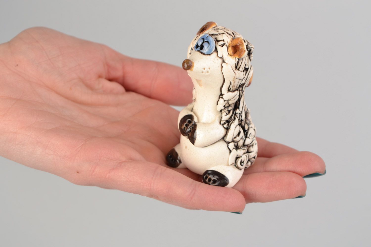 Handmade decorative miniature ceramic figurine of hedgehog with mushroom photo 2