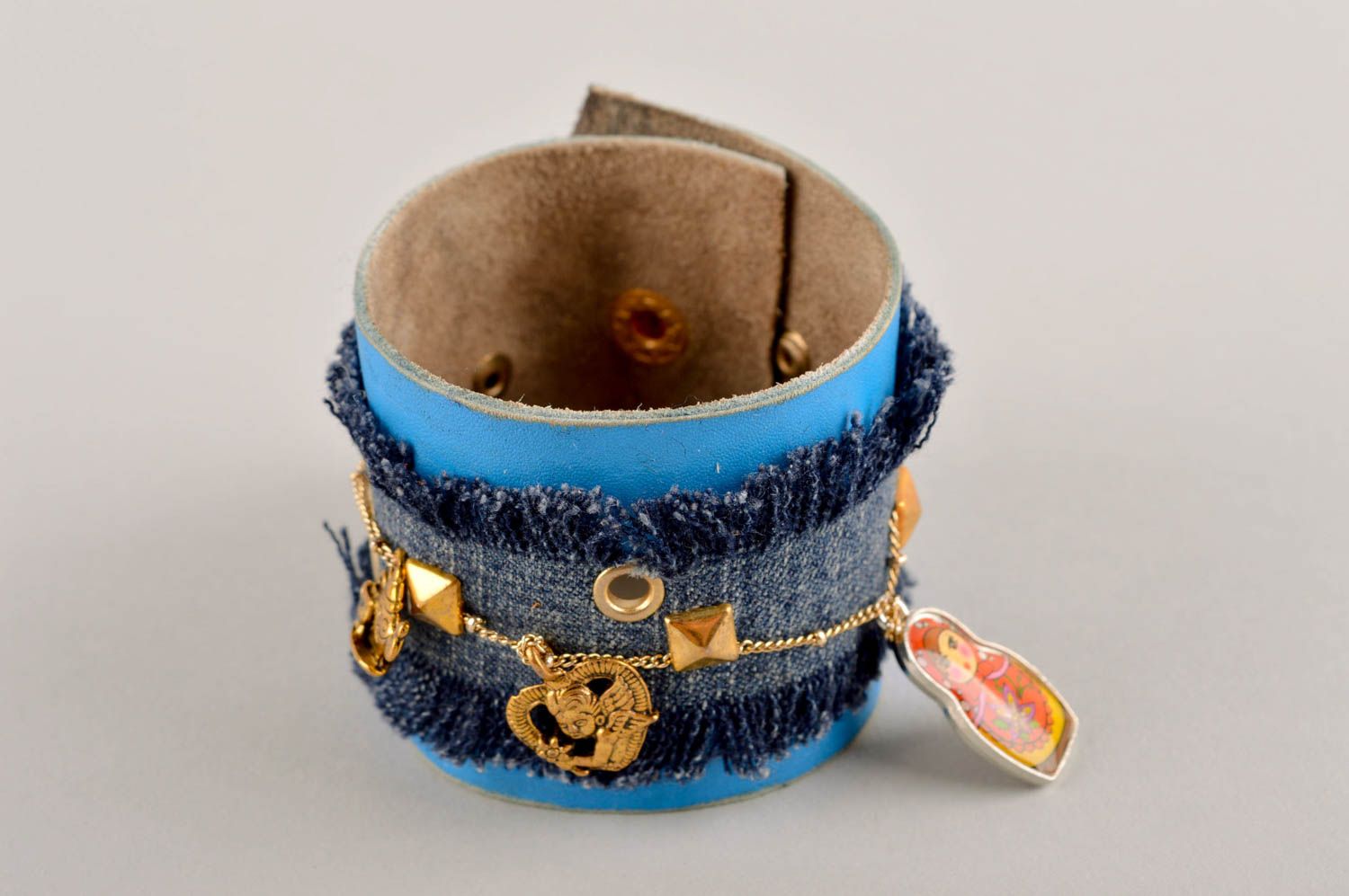 Bracelet manchette Bracelet bleu fait main Bijoux cuir Accessoires femme photo 4
