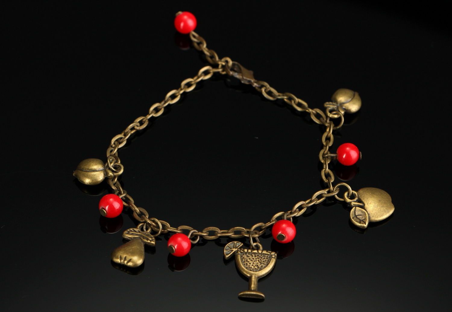 Bracelet with coral photo 1