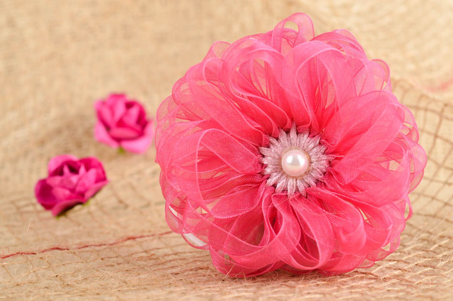 Élastique à cheveux fait main Accessoire cheveux fleur rose Cadeau femme photo 1