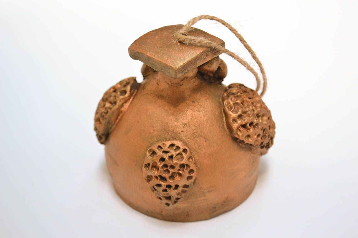 Колокольчик из глины фигурка ручной работы колокольчик сувенирный мудрая сова фото 2