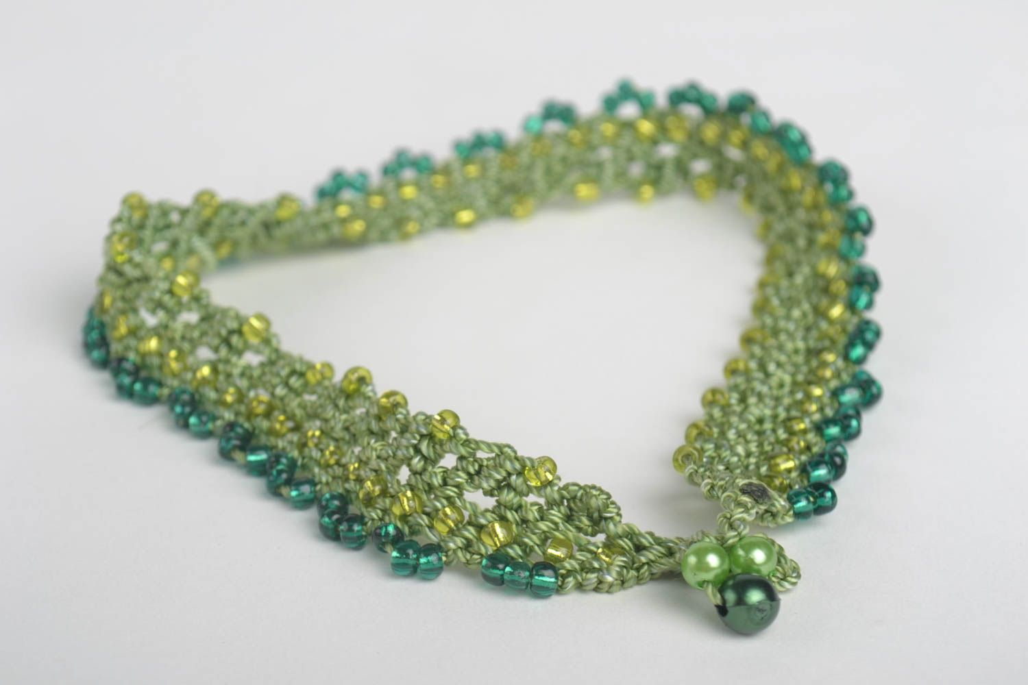 Collier vert Bijou fait main en fils et perles de rocaille Cadeau pour femme photo 2