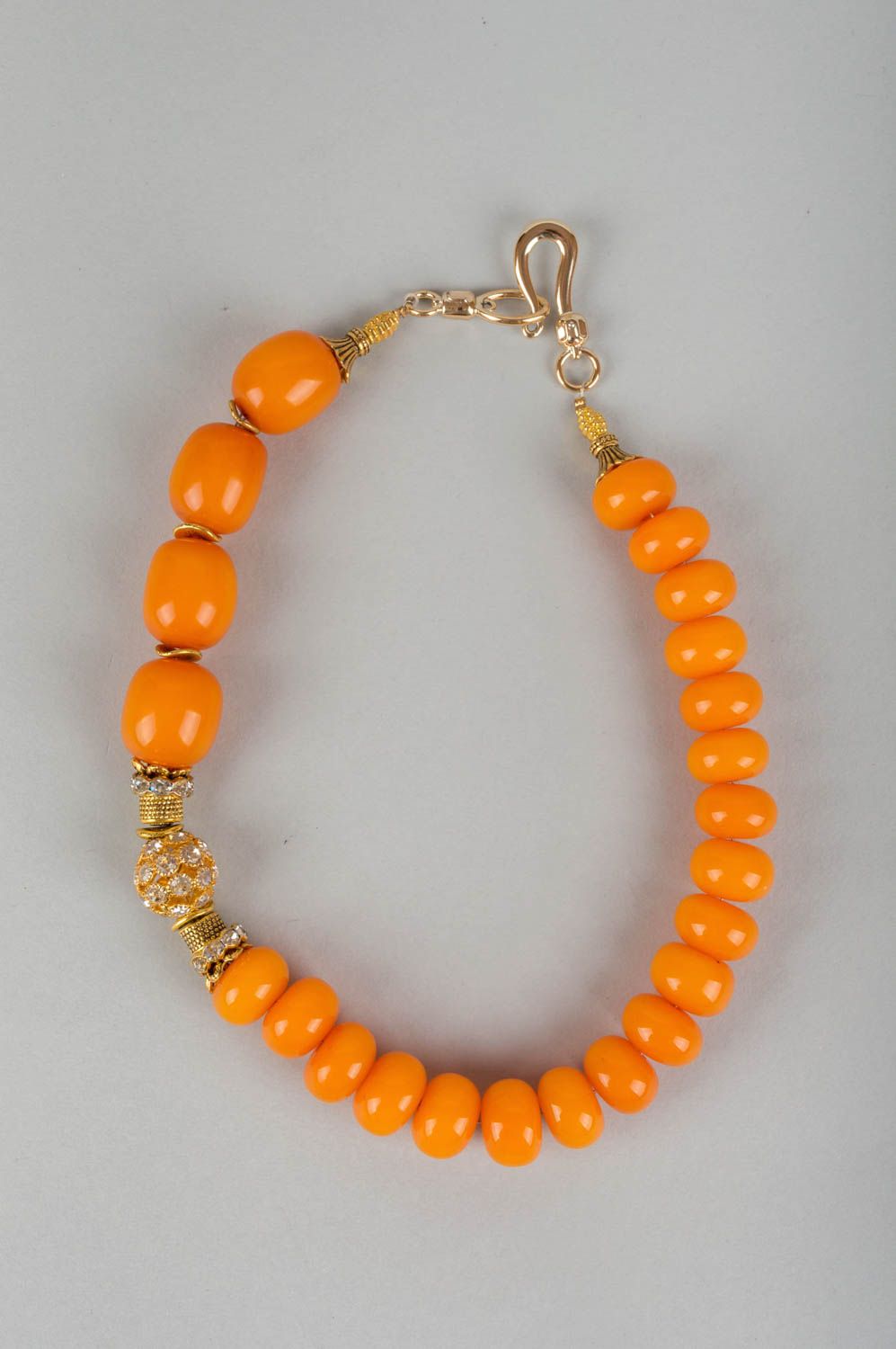 Handmade stylish amber stone bead necklace of yellow color for ladies of fashion photo 2
