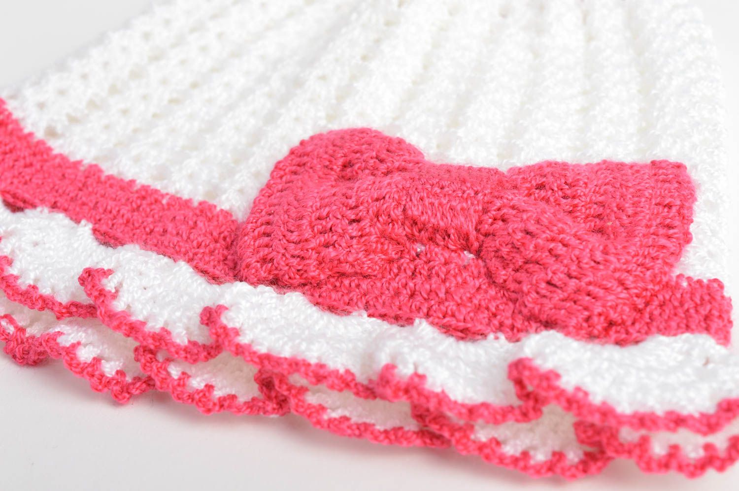 Bonnet tricot fait main Chapeau au crochet Vêtement enfant avec nœud rose photo 5
