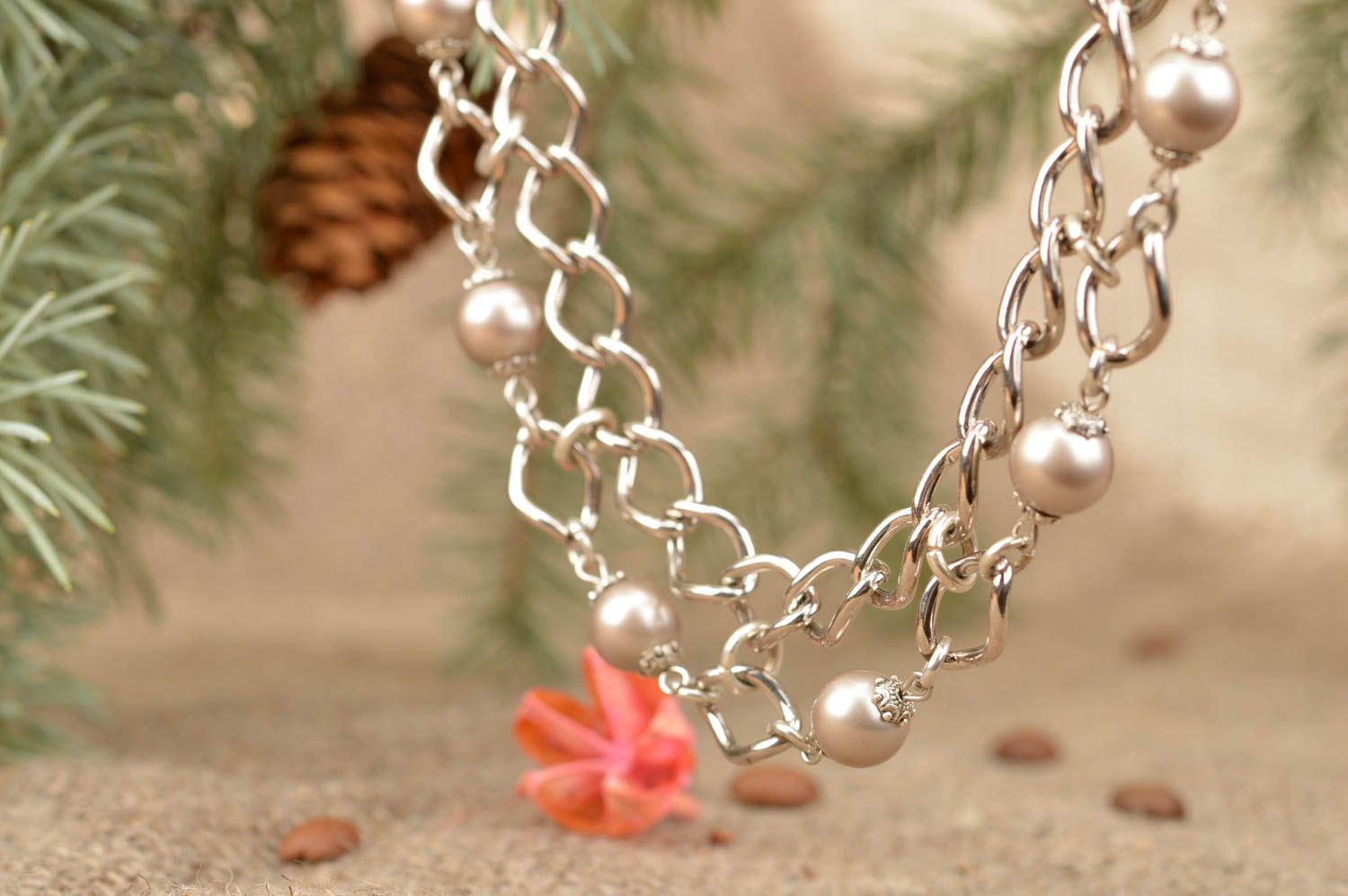 Joli collier métallique avec perles fantaisie fait main stylé cadeau pour femme photo 1