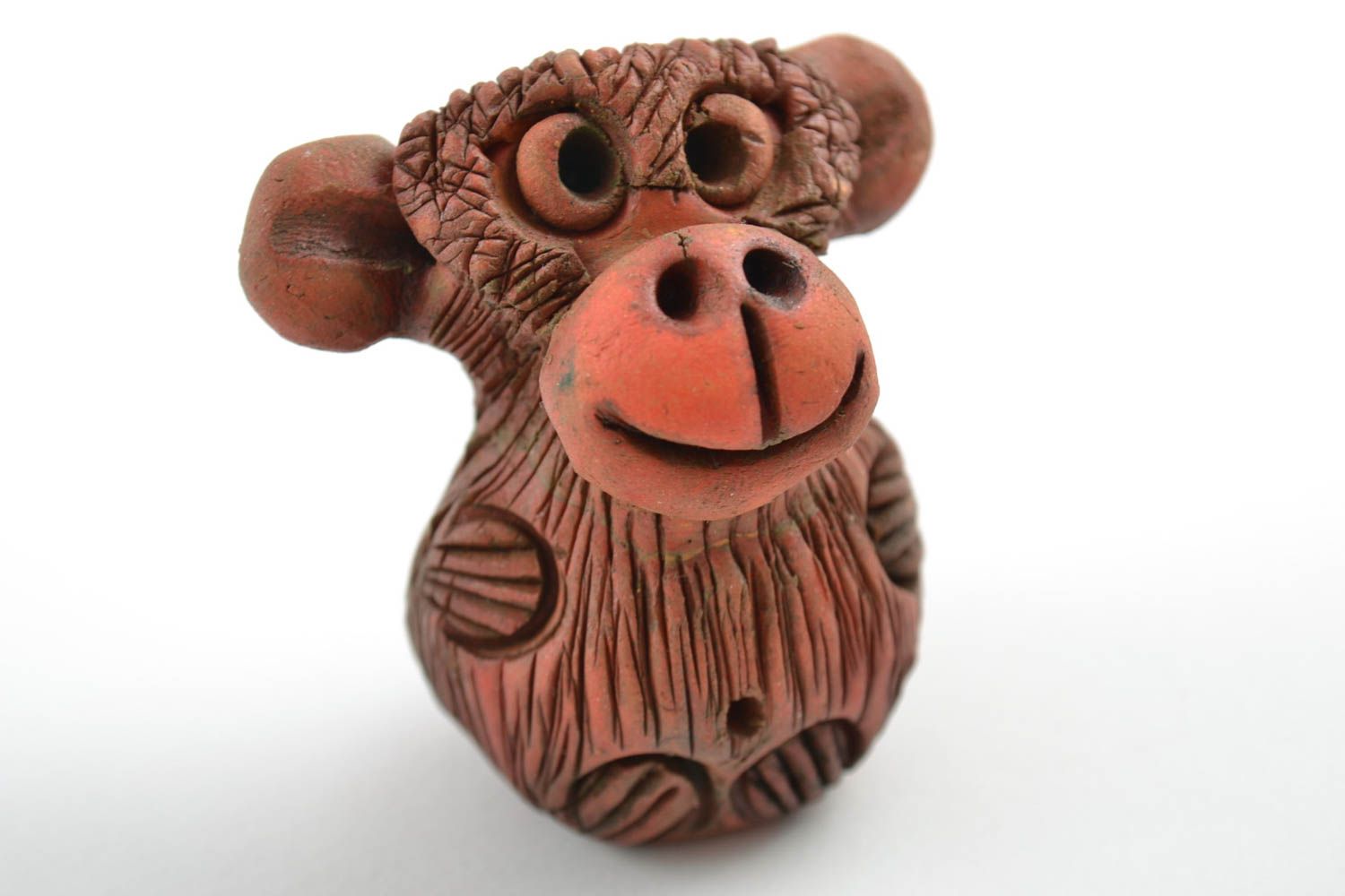 Figurine in ceramica fatte a mano set di tre scimmiette carine marroni foto 4