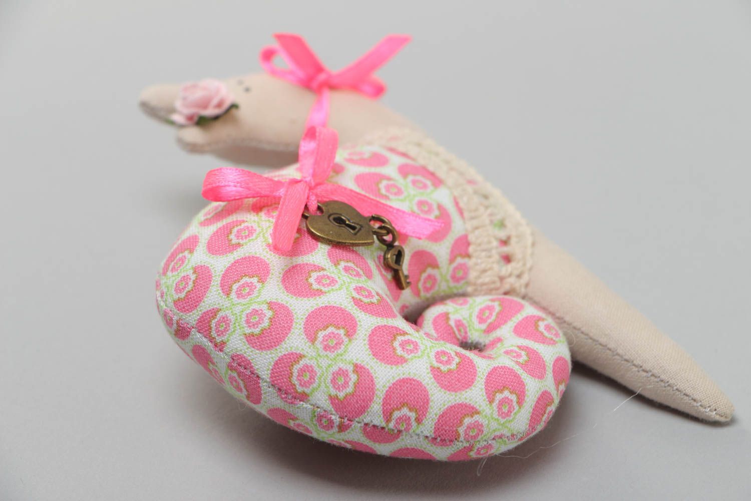 Handmade textile cotton fabric soft fridge magnet toy Snail photo 3