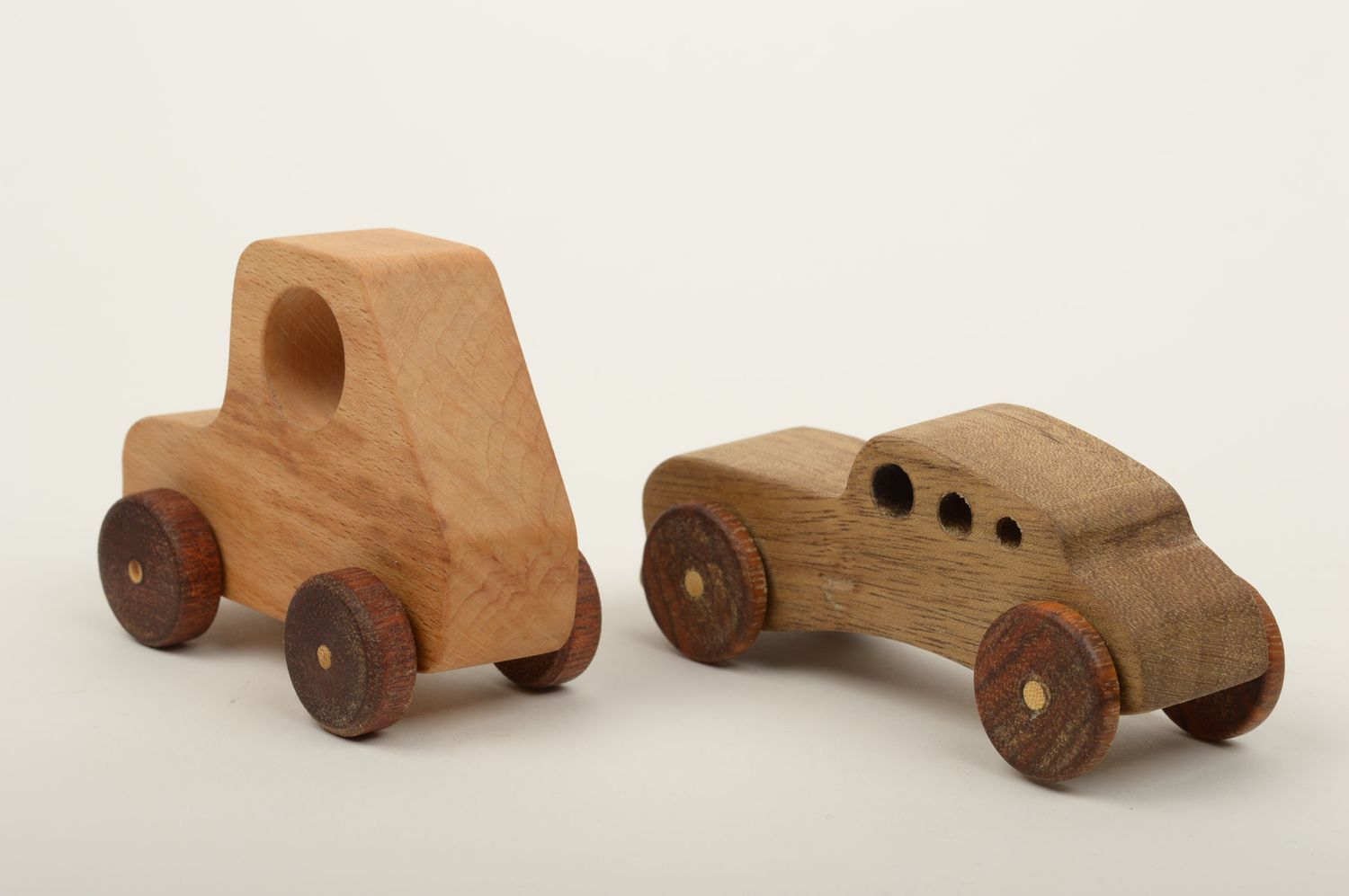 Handmade wooden wheeled toy car toy 2 pieces childrens toys gifts for kids photo 4