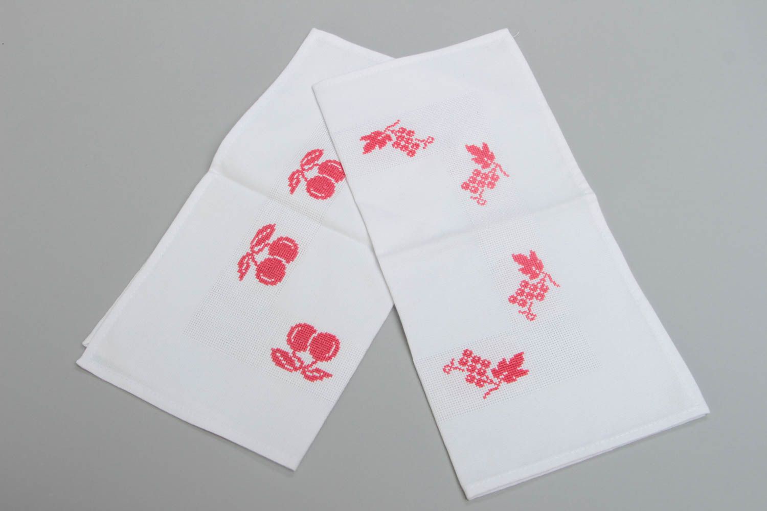 Set of 2 handmade decorative white napkins with cross stitch embroidery Cherry photo 4