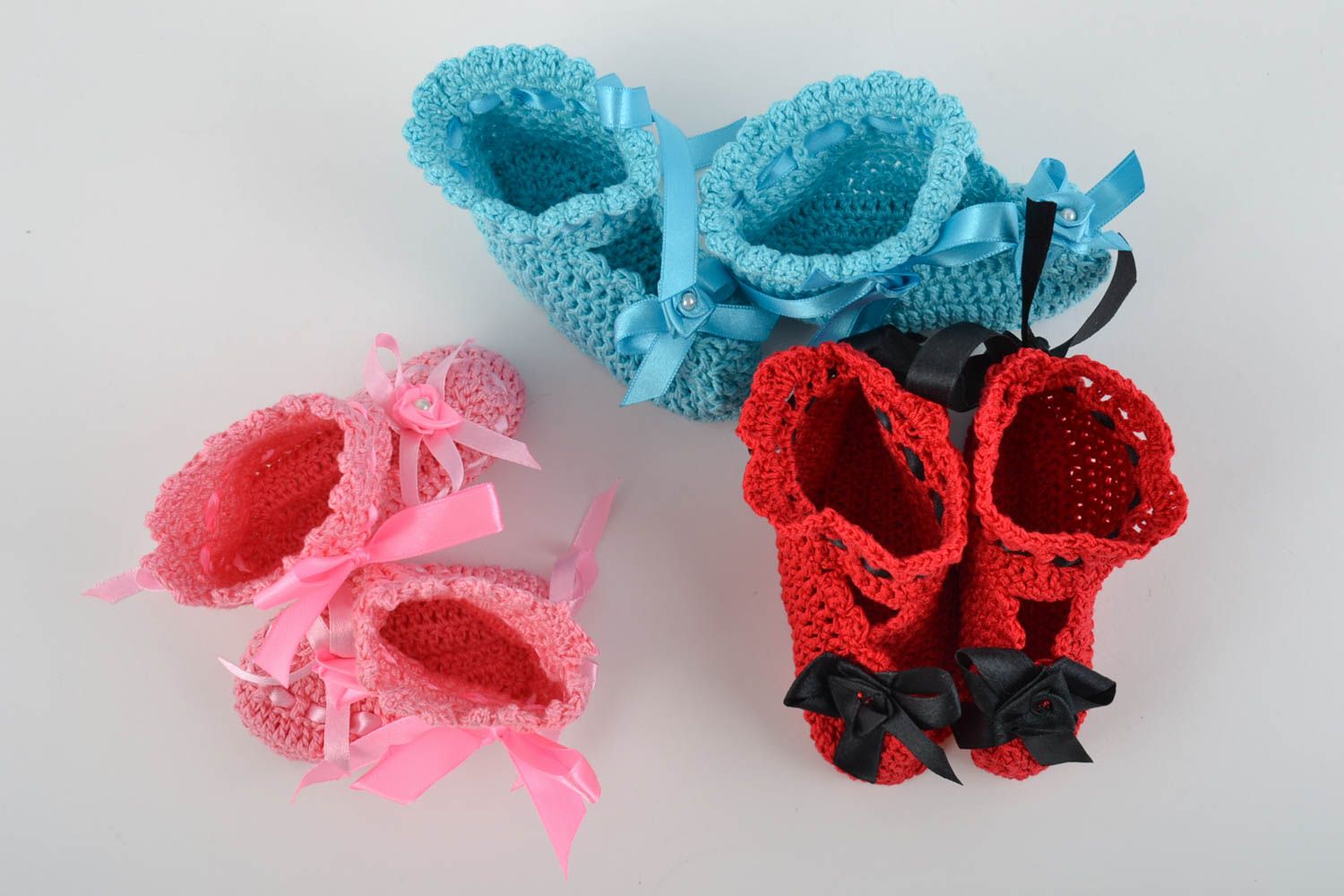 Set of handmade colorful crochet cotton baby booties 3 pairs photo 4