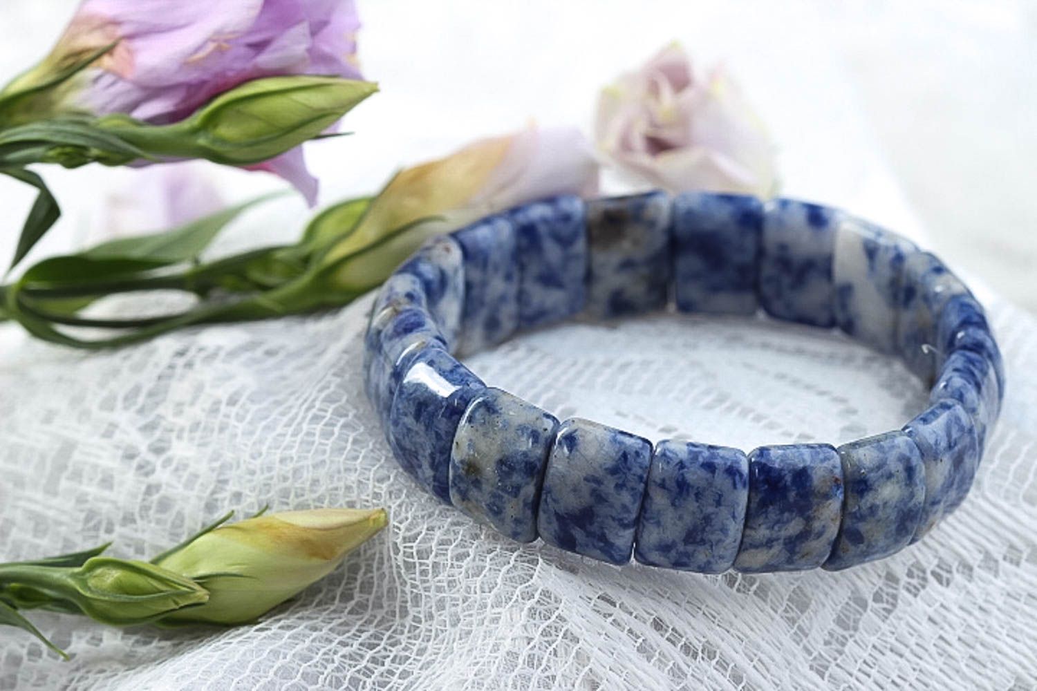 Bracelet en lapis-lazuli Bijou fait main bleu original élégant Cadeau femme photo 1