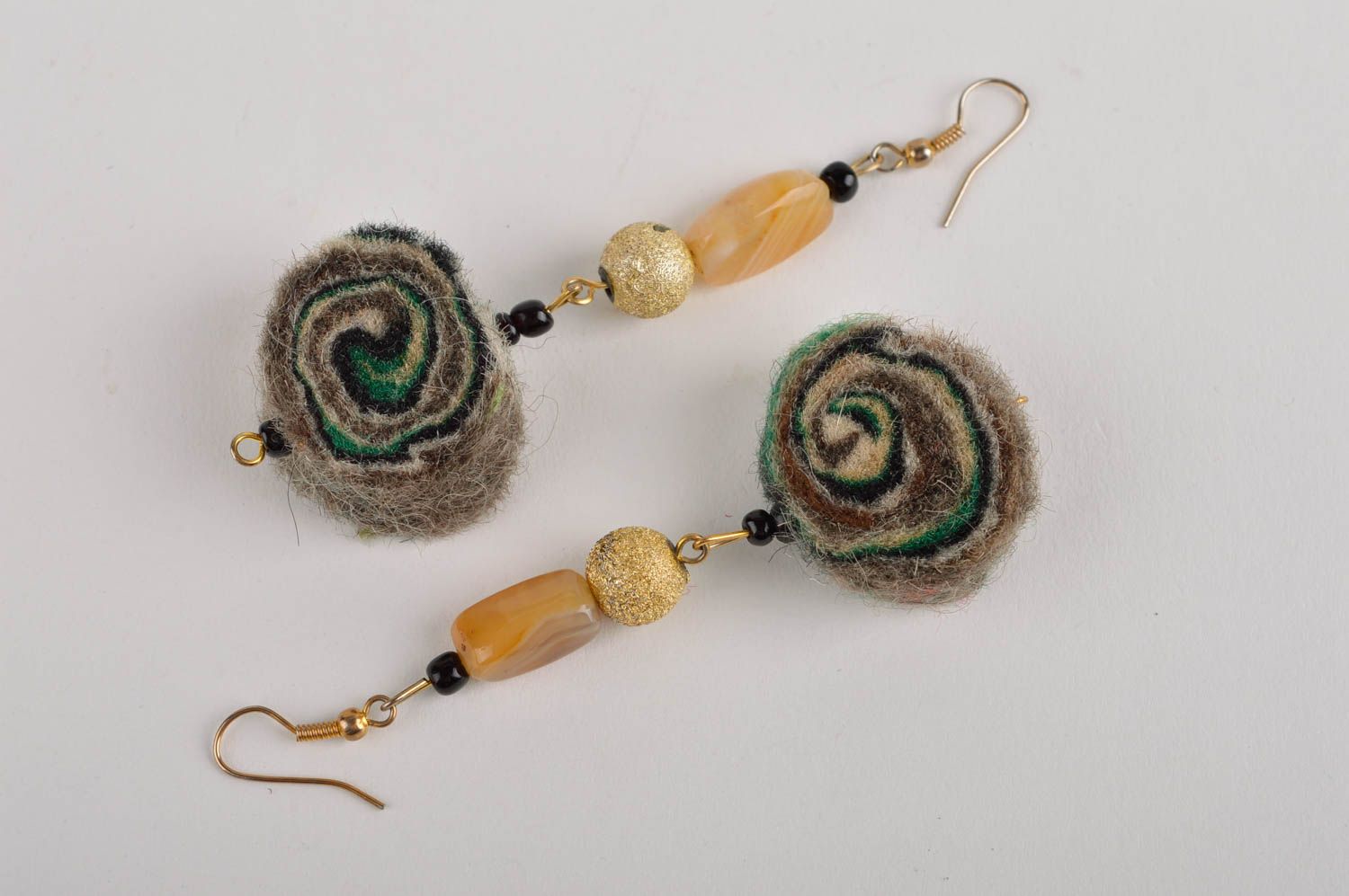 Handmade jewelry dangling earrings women accessories wool felting gifts for girl photo 5