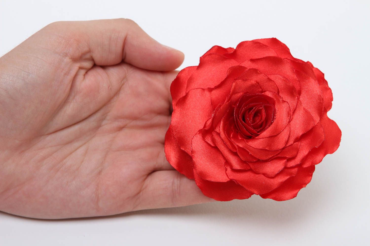 Украшение ручной работы заколка цветок красный аксессуар для волос Роза фото 5