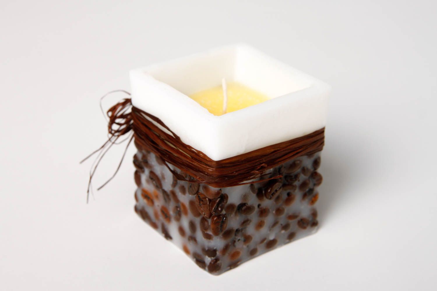 Handmade Designer Kerze mit Kaffeebohnen dekorative Kerze aus Paraffin Haus Deko foto 4